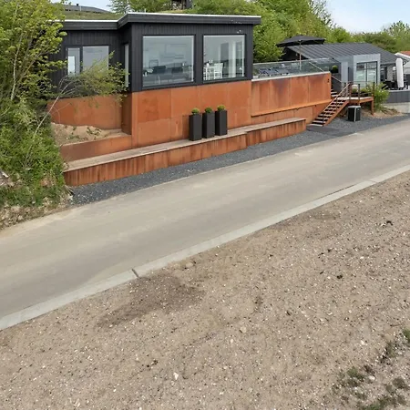 Nyaraló Florinda - 10m From The Sea By Interhome