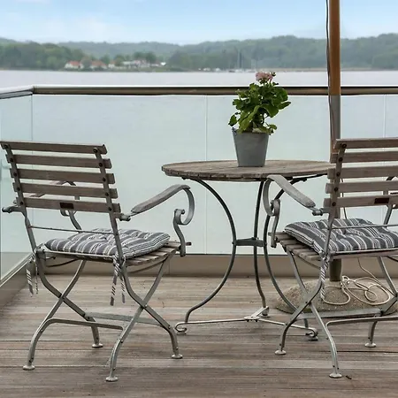 Nyaraló Florinda - 10m From The Sea By Interhome